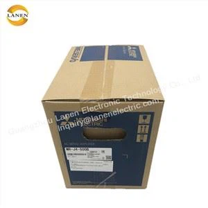 Upouusi MELSERVO MR-J4-500B 200V 3Ph digitaalinen AC servovahvistin 5,0 KW laatikossa